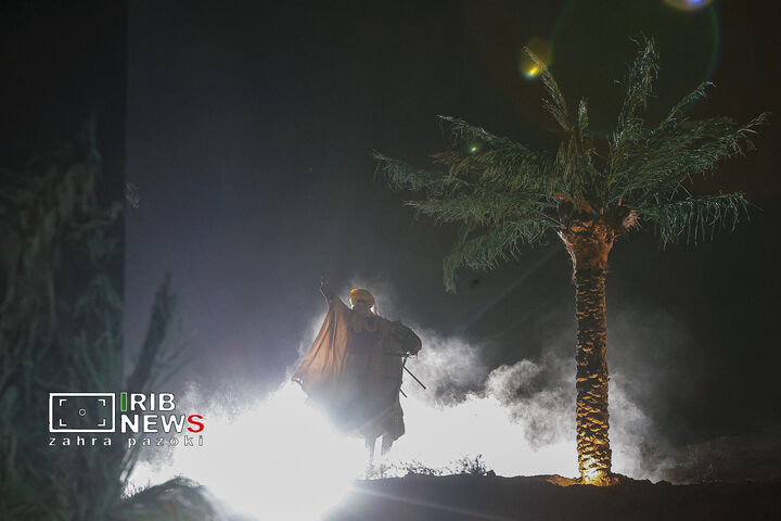آن سوی سکوت