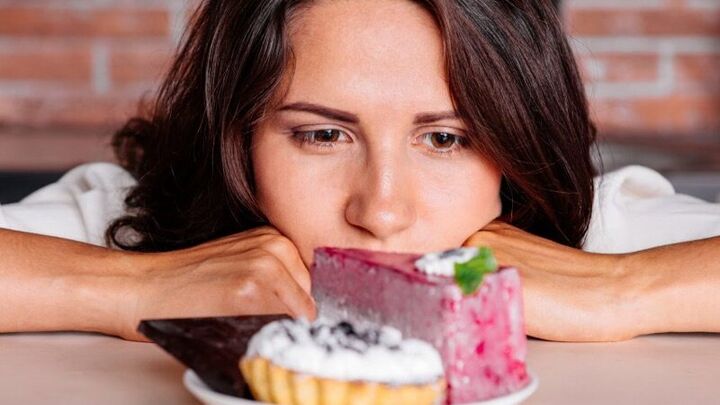 چرا هنگام استرس، هوس شیرینی می‌کنیم؟