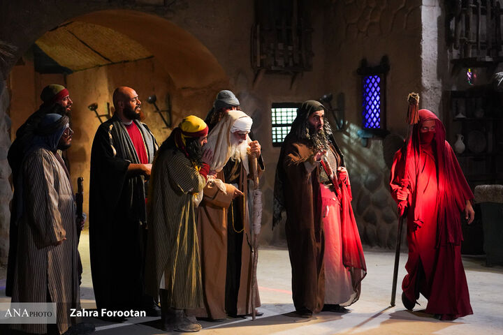 نمایش واره