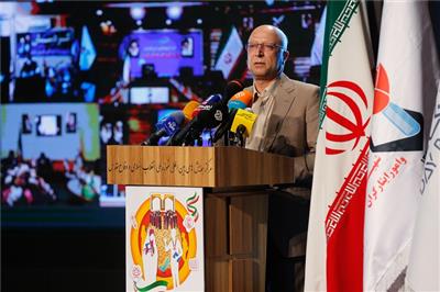 جامعه فرهیخته ایرانی قدردان شهدا و ایثارگران است