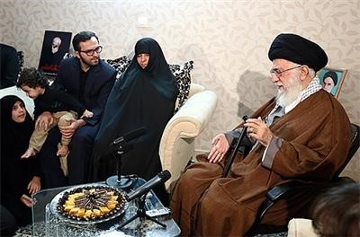 باز نشر/ حاشیه‌های حضور رهبر انقلاب در منزل سردار شهید همدانی