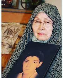 اعلام زمان وداع و تشییع پیکر مادر شهید محمد بابایی 