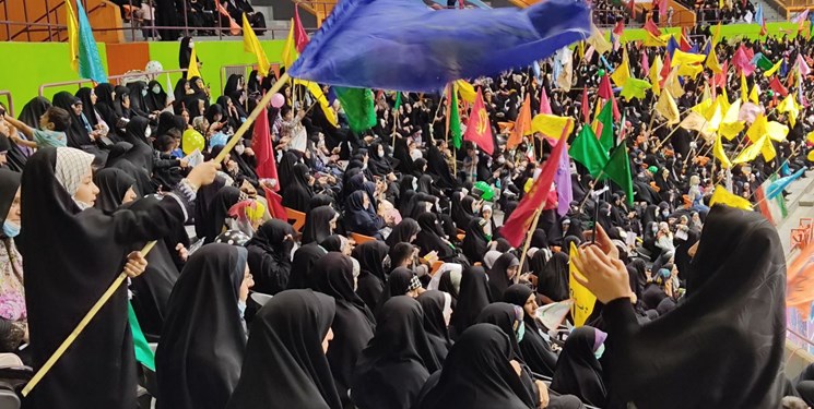 اجتماع بزرگ بانوان تهران در استادیوم آزادی/ «مهر فاطمی» تجدید میثاقی برای حفظ حریم خانواده