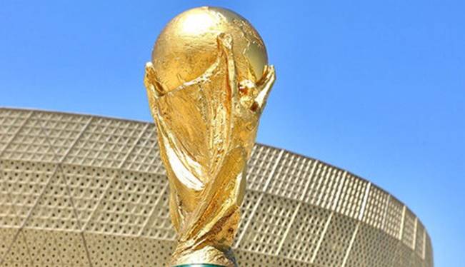 سقوط کاپ غول پیکر؛ قبل از سوت آغاز بازی جام جهانی