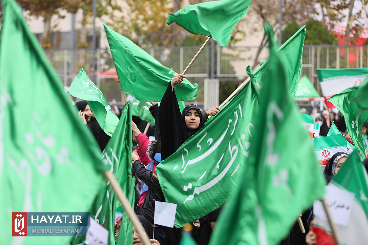 تصاویر/ اجتماع بزرگ دختران انقلاب