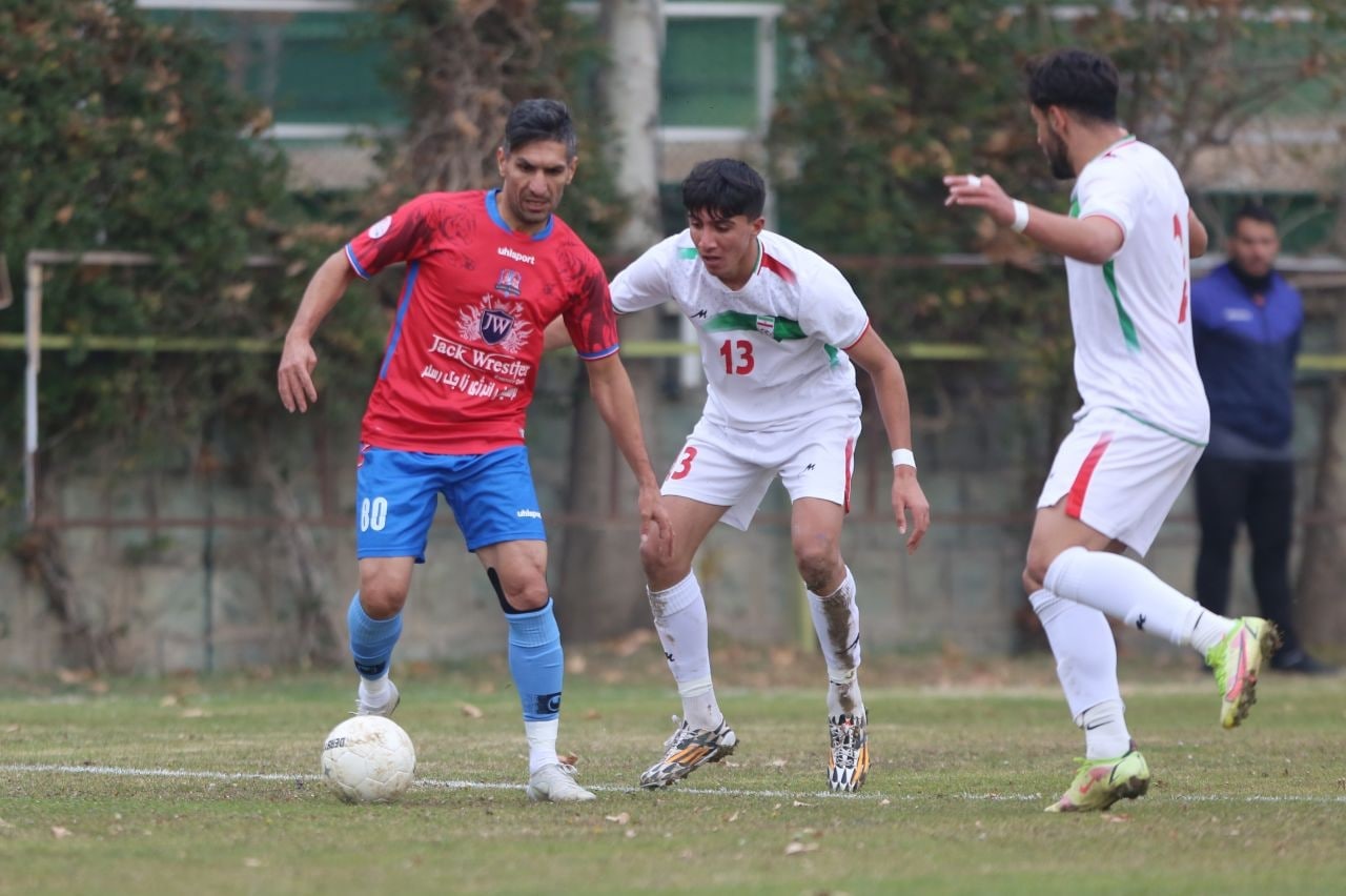 پیروزی  نساجی مازندران برابر تیم نوجوانان ایران