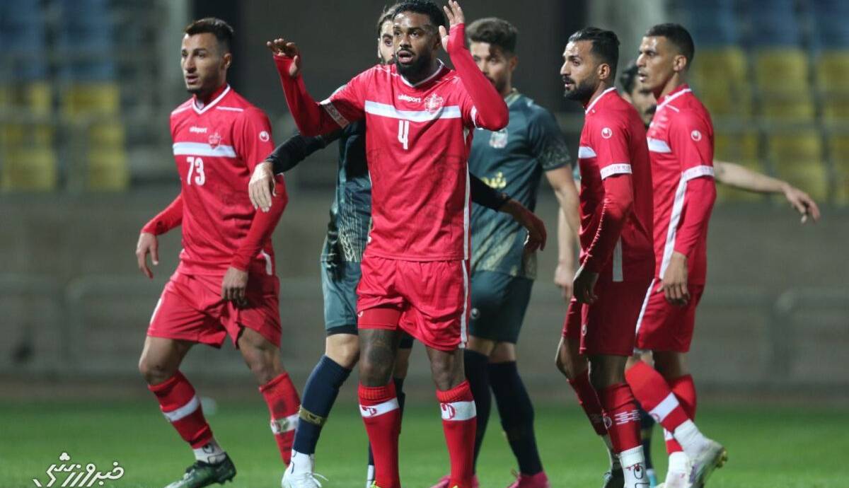 حمایت دسته جمعی و عجیب بازیکنان پرسپولیس از مهاجم فراری!