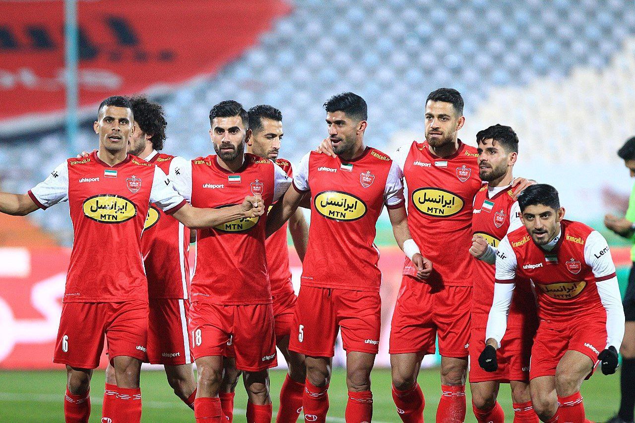 برتری پرگل پرسپولیس مقابل نساجی/ سرخپوشان قهرمان نیم فصل شدند