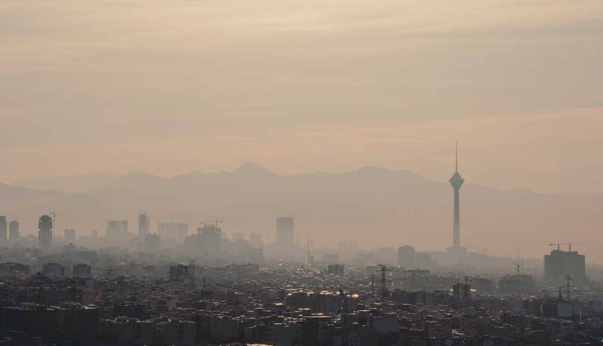 تشکیل‌ جلسه اضطرار آلودگی هوا در تهران تا ساعاتی دیگر