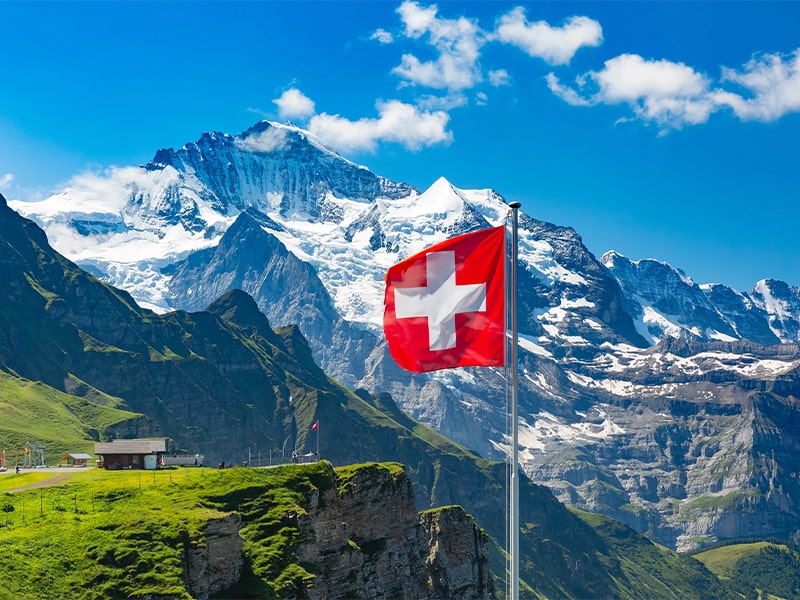 سوئیس به دنبال مصادره دارایی‌های روسیه