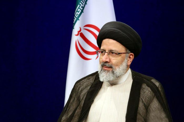 نماز بالاترین عطیه الهی به بشر است/ نماز ، راه‌ مهم حفظ جامعه در مقابل آسیب‌های اجتماعی 