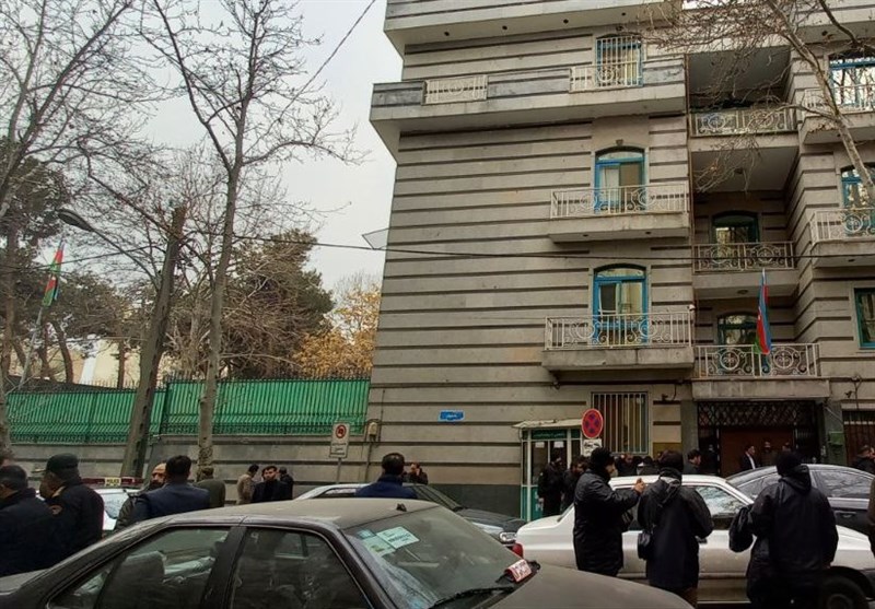 فوری: فرد مهاجم به سفارت آذربایجان دستگیر شد