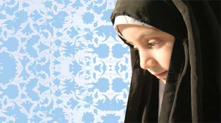 حجاب یک مسئله الزامیست نه اجباری/ جایگاه اجتماعی زن از منظر اسلام چگونه است؟

