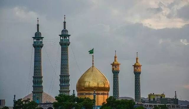 اعلام دلیل انتشار دود غلیظ در حرم حضرت معصومه (س)
