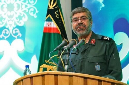 نیروهای مسلح فردا با آرمان‌های امام و رهبری بیعت می‌کنند