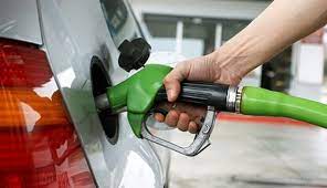 سهمیه بنزین دولتی و آزاد در سال آینده تغییری نمی‌کند