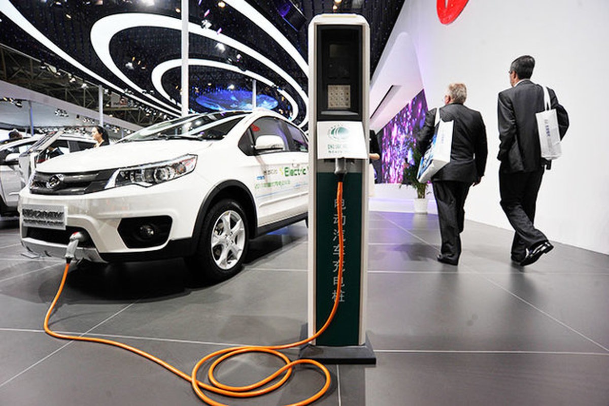 چین در تولید خودروهای ارزان برقی داوطلب شد