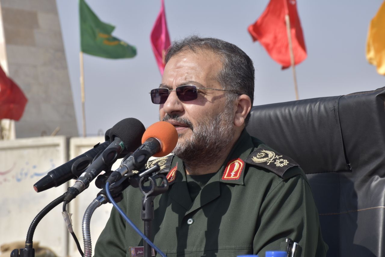 سردار سلیمانی: آمریکا با داشتن 50 درصد قوای نظامی جهان از قدرت بازدارندگی ایران واهمه دارد