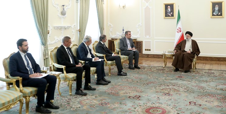 رئیس جمهور در دیدار با گروسی: فعالیت‌های آژانس تحت‌الشعاع اهداف خاص قدرت‌های سیاسی قرار نگیرد
