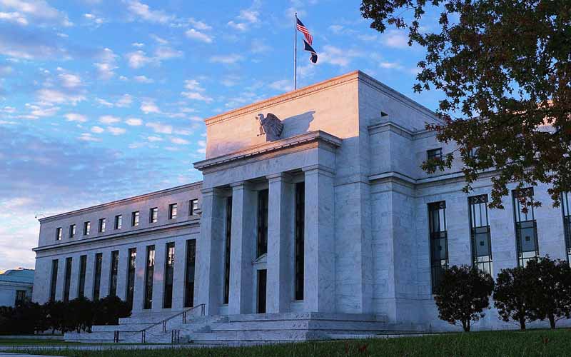 انتقاد نمایندگان مجلس آمریکا از رئیس بانک مرکزی این کشور