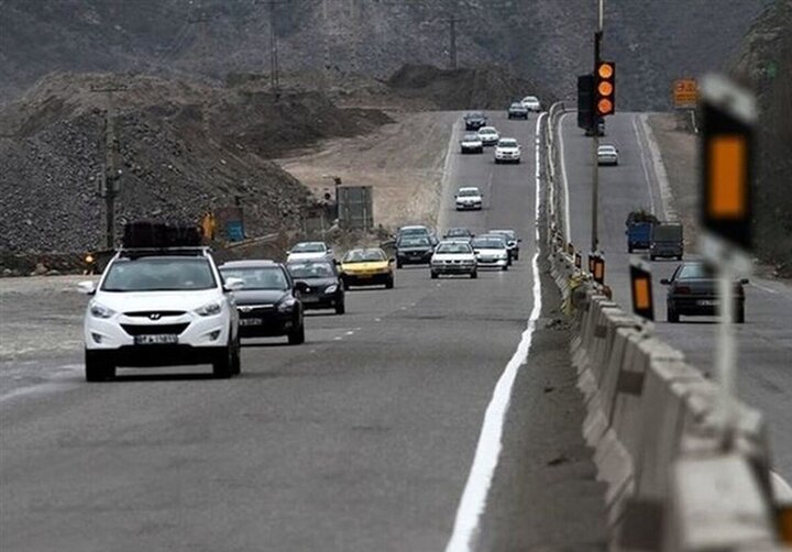ترافیک سنگین در جاده چالوس/ محورهای شمالی فاقد مداخلات جوی هستند
