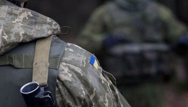 هتک حرمت و آتش زدن صفحات قرآن کریم به دست نظامیان اوکراینی