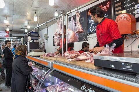 با حقوق 8 میلیون تومانی نمی‌توان گوشت خرید!