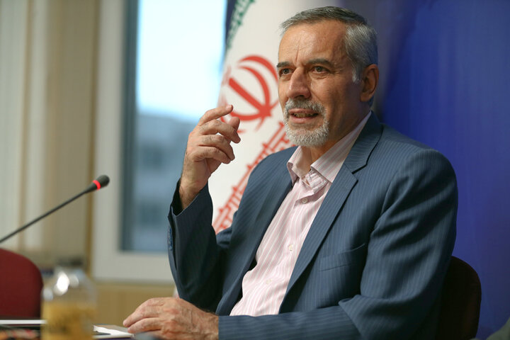 شیرازی از هیات فوتبال استان تهران رفت/ براتی سرپرست شد