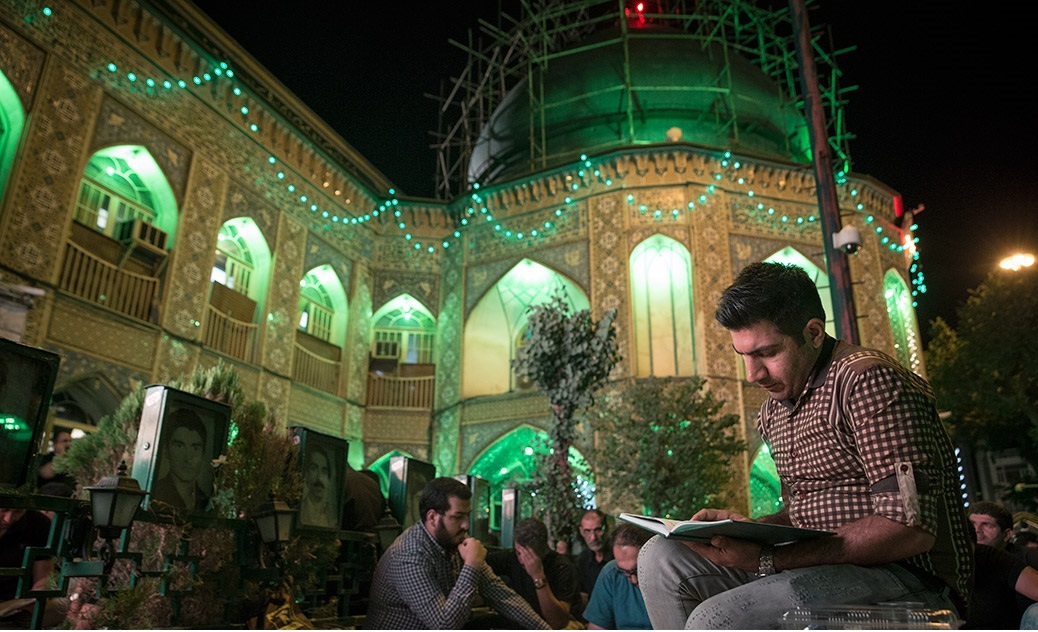 احیای شب 23 ماه رمضان در امامزاده علی اکبر (ع) چیذر