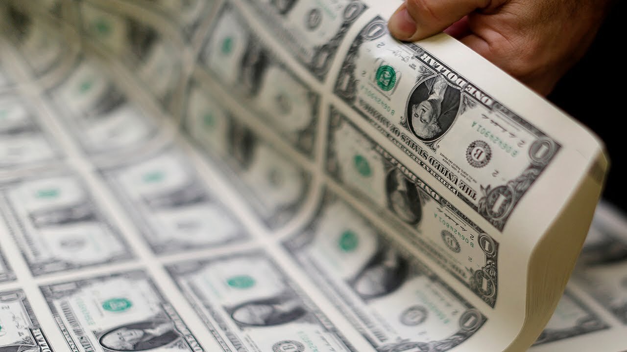 دلار آمریکا در حال از دست دادن تسلط بر بازار جهانی است
