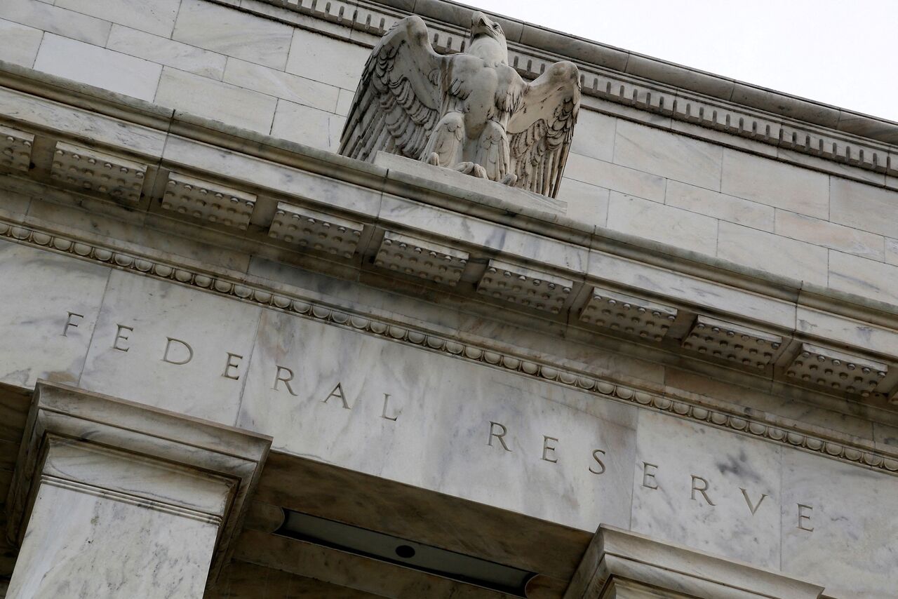 نگاه پرتردید اقتصاددانان به تأثیر اقدامات بانک‌های مرکزی بزرگ