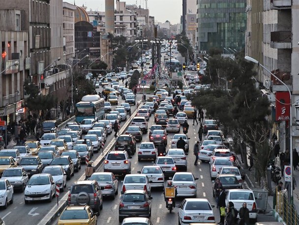 ترافیک روان در معابر اصلی و فرعی شهر تهران