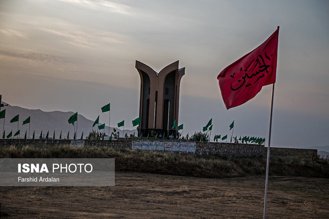 آشنایی دانشجویان خارجی با راهیان نور