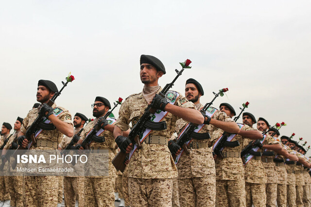 ۲۹ فروردین یادآور دلاوری‌های نیروی هوایی ارتش جمهوری اسلامی