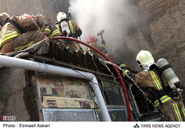 سخنگوی سازمان آتش نشانی شهر تهران:
آتش ۲ زن و یک مرد را بلعید