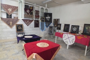 برپایی نمایشگاه هنگامه هنر و خلاقیت ایثارگران در قم