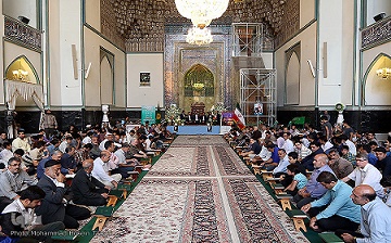 برگزاری اجتماع بزرگ قرآنیان در یابود شهید حاجی کارگر در مشهد مقدس