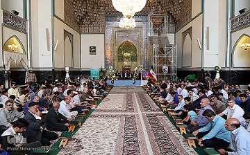 برگزاری اجتماع بزرگ قرآنیان در یابود شهید حاجی کارگر در مشهد مقدس برگزاری اجتماع بزرگ قرآنیان در یابود شهید حاجی کارگر در مشهد مقدس